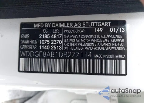 2013 Mercedes-Benz C 300 Sport 4Matic z USA, uszkodzony, nr VIN WDDGF8AB1DR277114